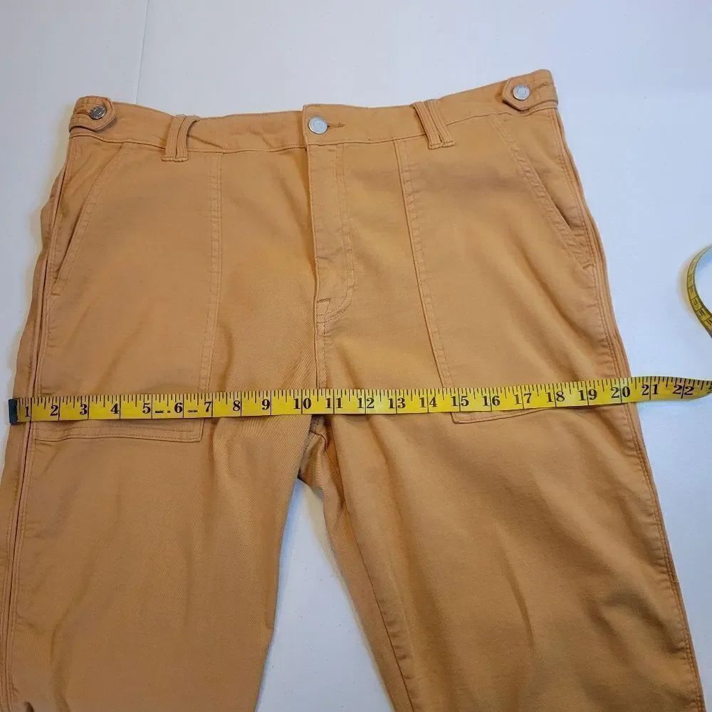 Pistola Orangey Tan Cropped Utility Pants Jeans Women's Size 32 Waist Denim - Picture 12 of 15